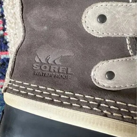 Sorel Joan of Arctic Waterproof Snow Boots - Women's Size 8 - Fur Trim - Winter - Picture 3 of 3
